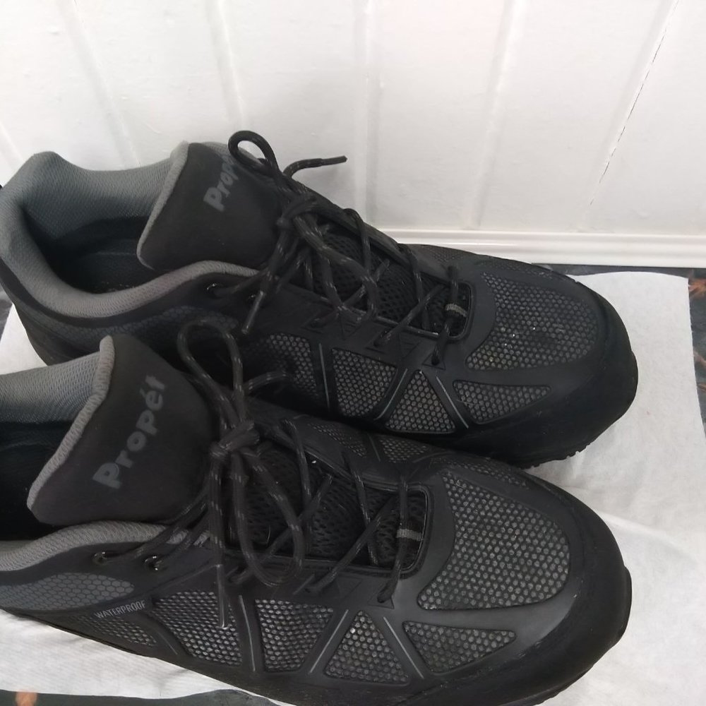 Steel toe work shoes - Picture 9 of 9